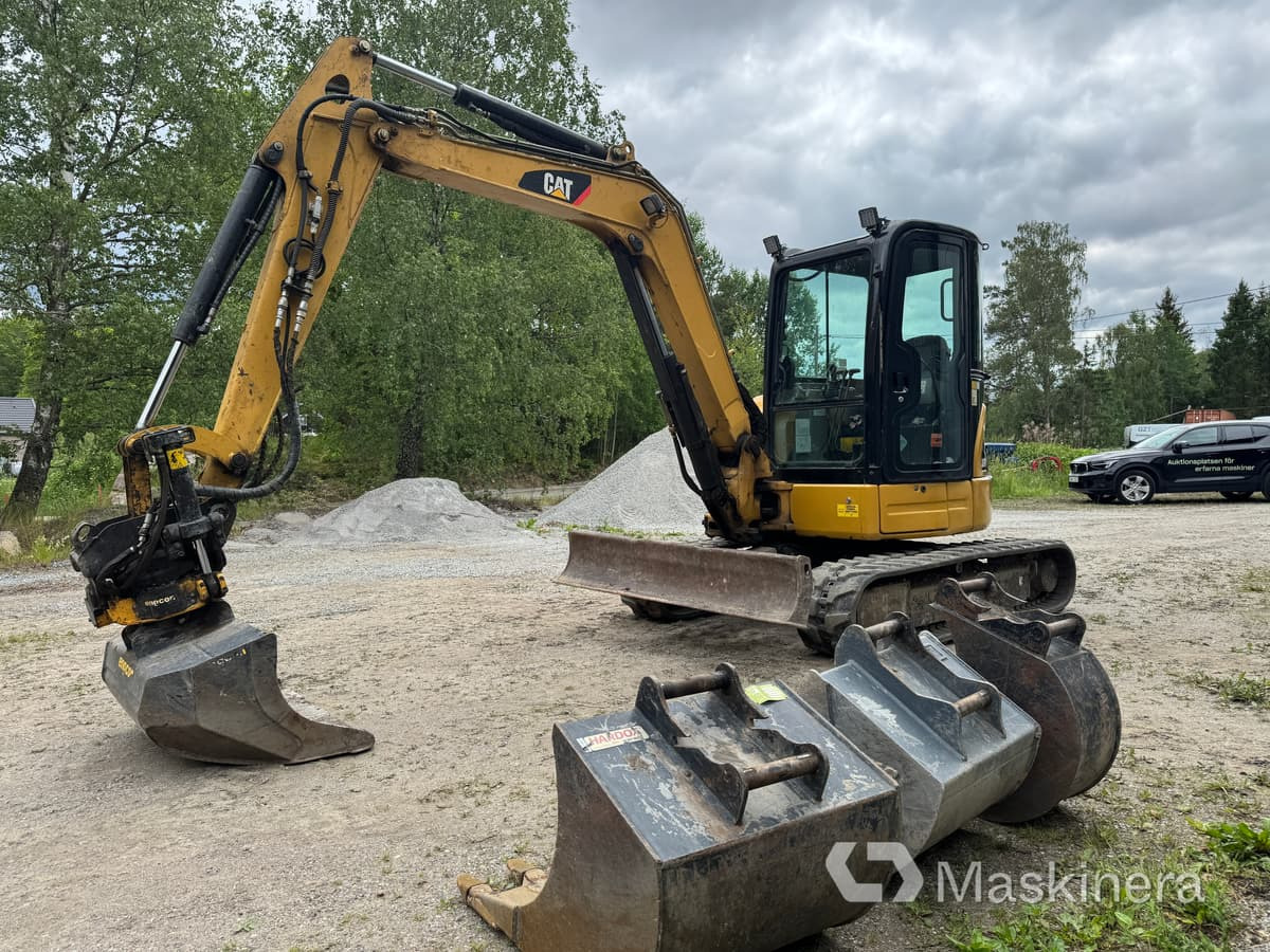 Grävmaskin CAT 305C - Верижен багер: снимка 1 Grävmaskin CAT 305C - Верижен багер: снимка 1