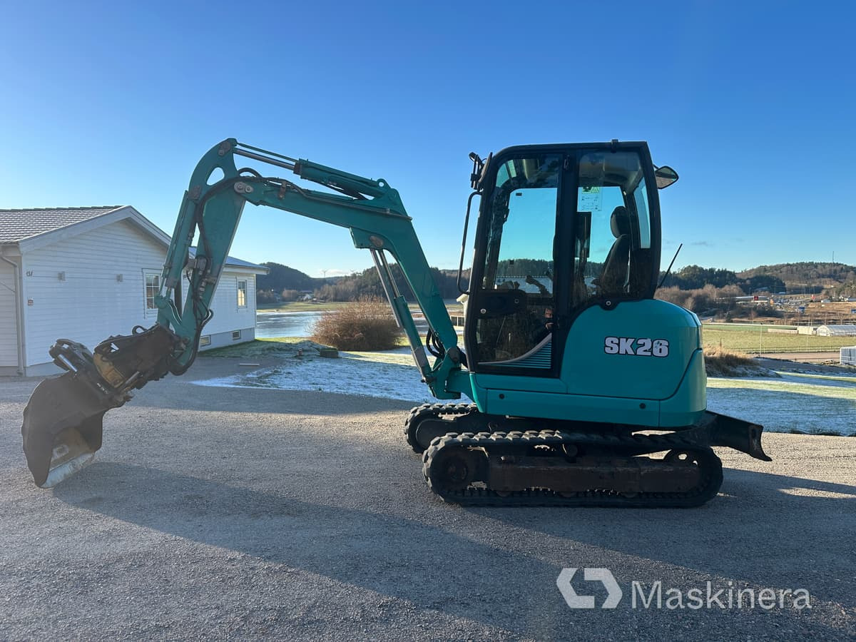 Grävmaskin Kobelco SK26 - Верижен багер: снимка 2 Grävmaskin Kobelco SK26 - Верижен багер: снимка 2
