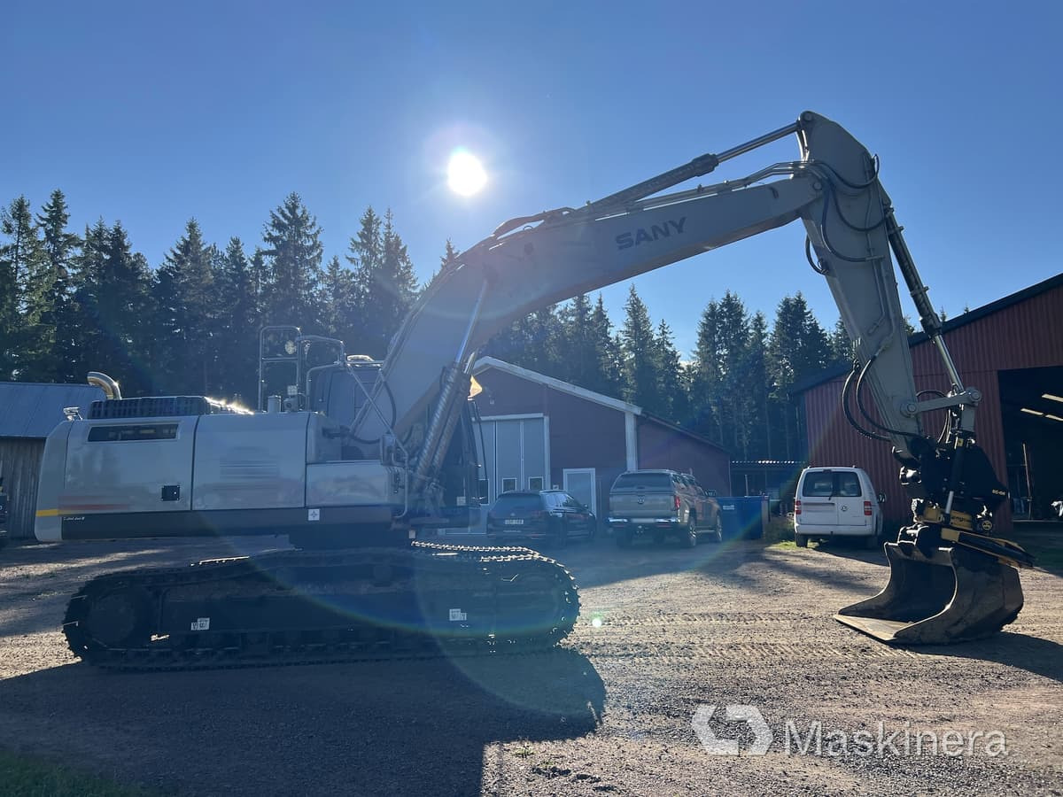 Grävmaskin Sany SY215C LC - Верижен багер: снимка 4 Grävmaskin Sany SY215C LC - Верижен багер: снимка 4