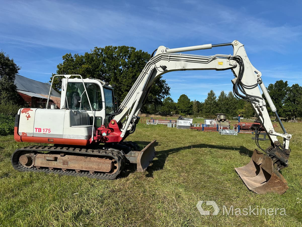 Grävmaskin Takeuchi TB175 - Верижен багер: снимка 4 Grävmaskin Takeuchi TB175 - Верижен багер: снимка 4