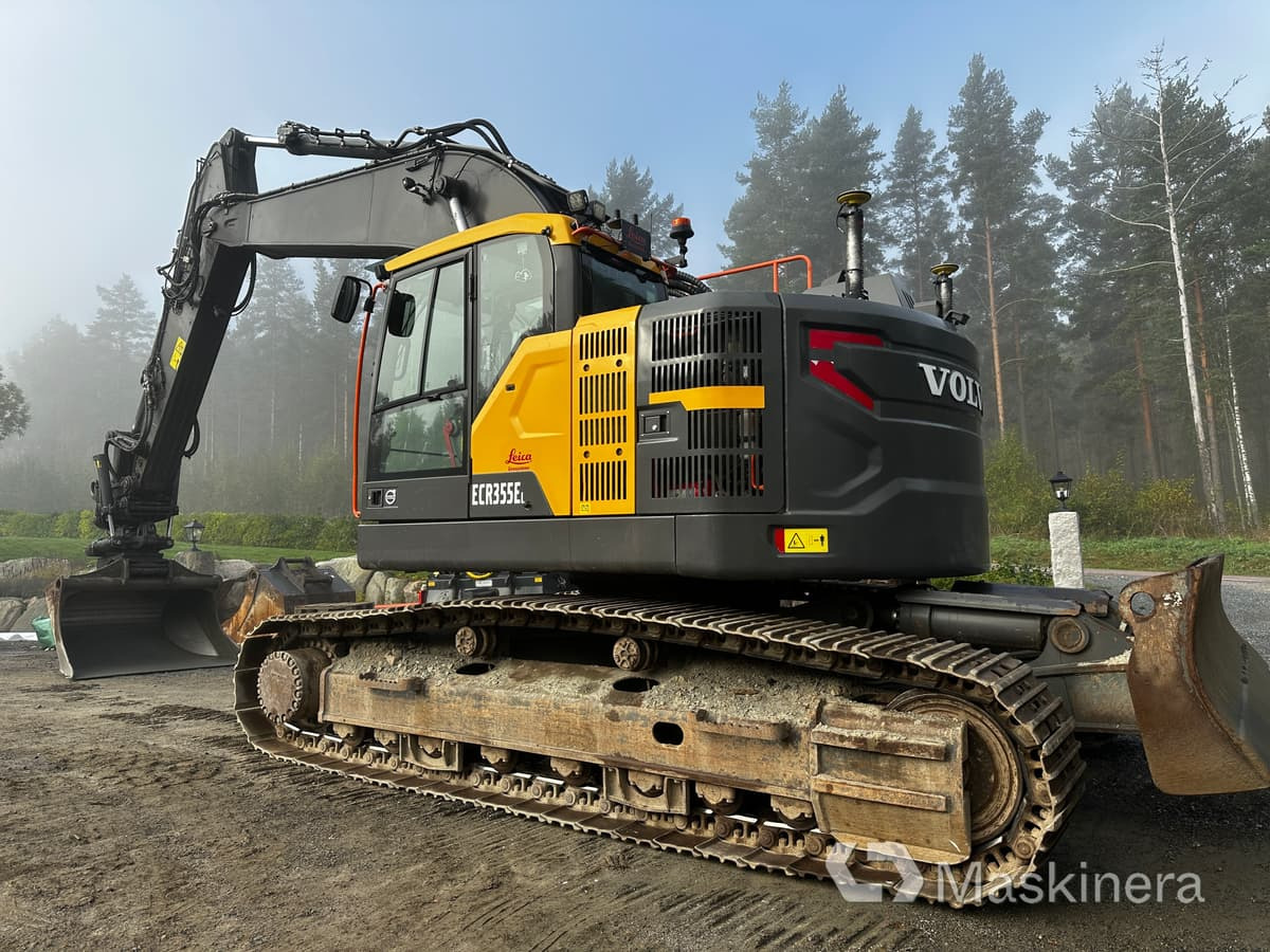 Grävmaskin Volvo ECR355EL GPS & tillbehör - Верижен багер: снимка 3 Grävmaskin Volvo ECR355EL GPS & tillbehör - Верижен багер: снимка 3