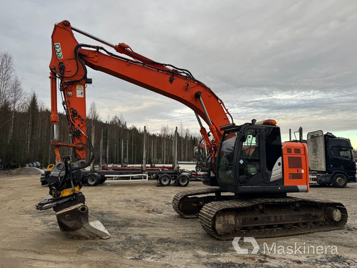 Hitachi ZX 225 USLC-5B Grävmaskin Hitachi ZX225USLC-5B - Верижен багер: снимка 1 Hitachi ZX 225 USLC-5B Grävmaskin Hitachi ZX225USLC-5B - Верижен багер: снимка 1