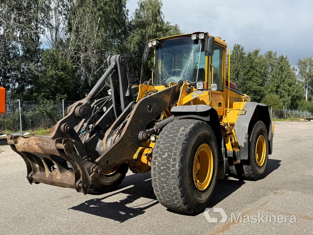 Hjullastare Volvo L120E - Колесен товарач: снимка 1 Hjullastare Volvo L120E - Колесен товарач: снимка 1
