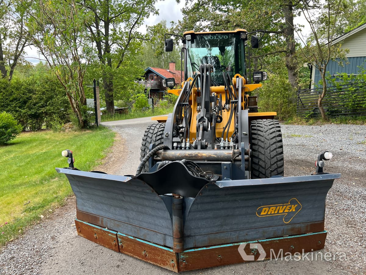 Hjullastare Volvo L35G med tillbehör - Колесен товарач: снимка 2 Hjullastare Volvo L35G med tillbehör - Колесен товарач: снимка 2