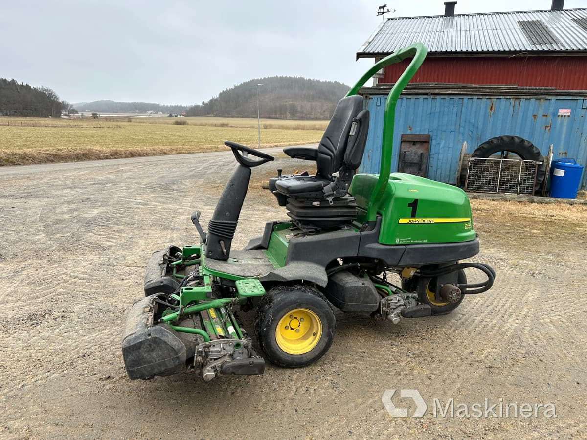 John Deere 2500E E-Cut Hybrid Greenklippare - Косачка за трева: снимка 2 John Deere 2500E E-Cut Hybrid Greenklippare - Косачка за трева: снимка 2