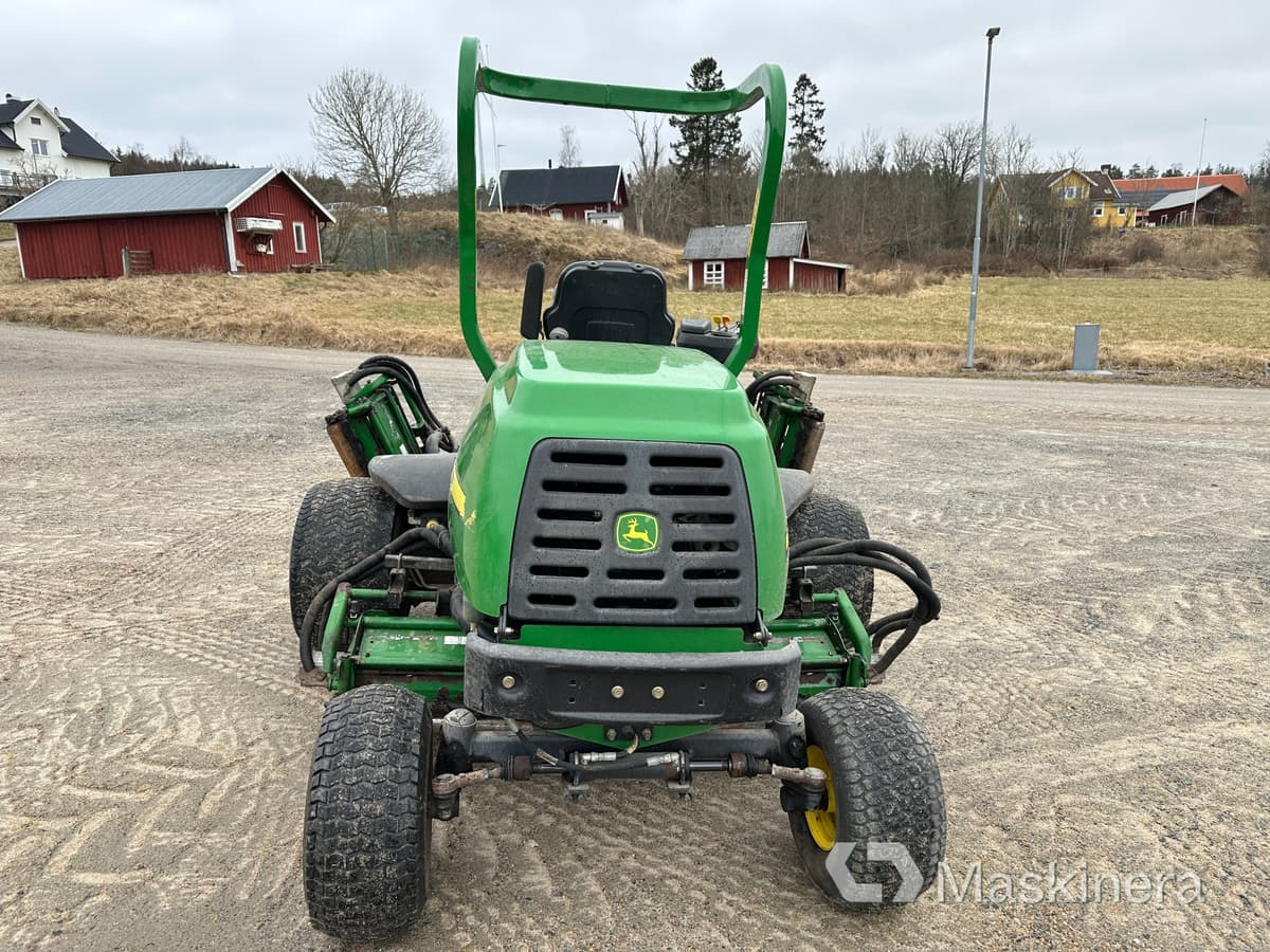 John Deere 7700 PC FM PrecisionCut Fairwayklippare - Косачка за трева: снимка 5 John Deere 7700 PC FM PrecisionCut Fairwayklippare - Косачка за трева: снимка 5