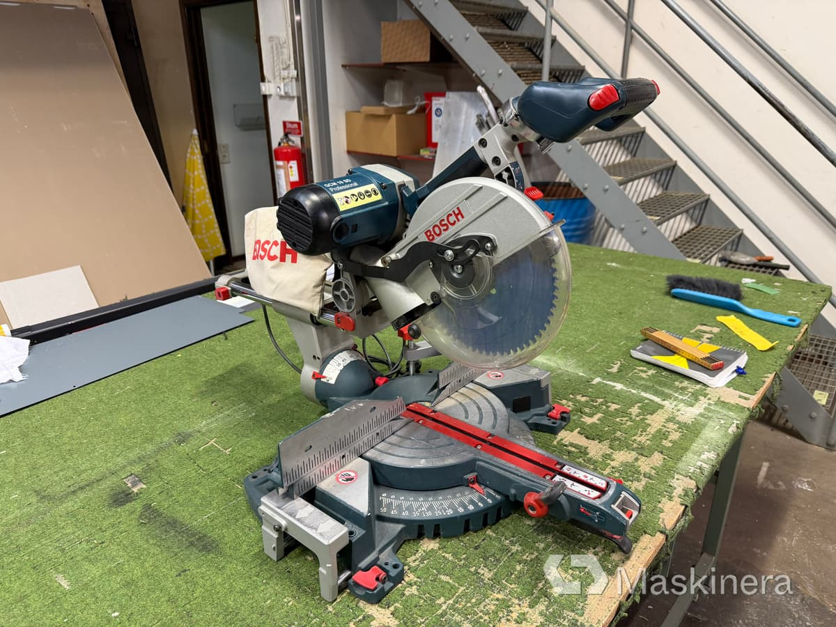 Kap & Gersåg Bosch GCM 10 SD - Строително оборудване: снимка 1 Kap & Gersåg Bosch GCM 10 SD - Строително оборудване: снимка 1