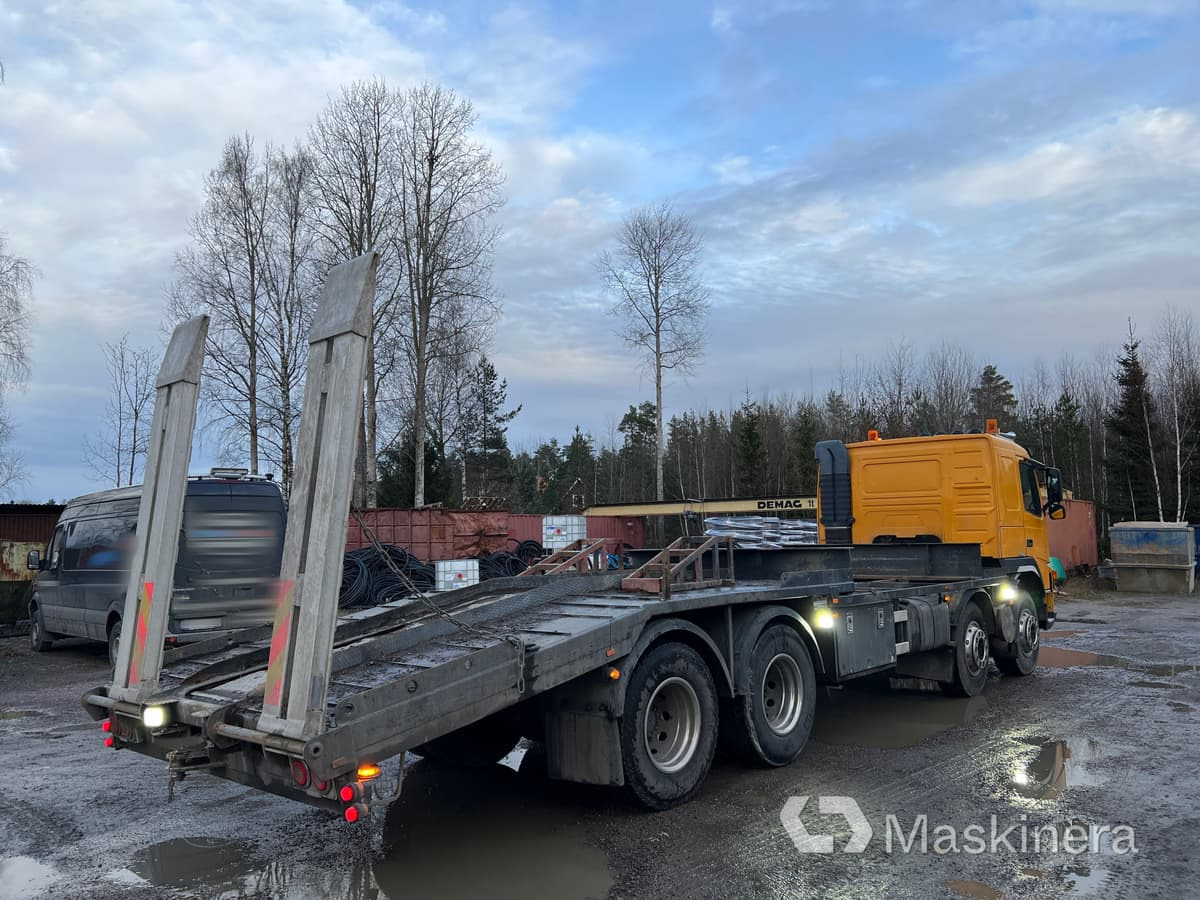 Lastbil Volvo FM9 380 för kompressor & borrigg - Бордови камион: снимка 5 Lastbil Volvo FM9 380 för kompressor & borrigg - Бордови камион: снимка 5