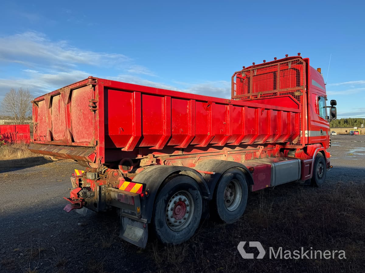 Lastväxlare Scania R144 6X2 med tre flak - Мултилифт с кука камион: снимка 5 Lastväxlare Scania R144 6X2 med tre flak - Мултилифт с кука камион: снимка 5