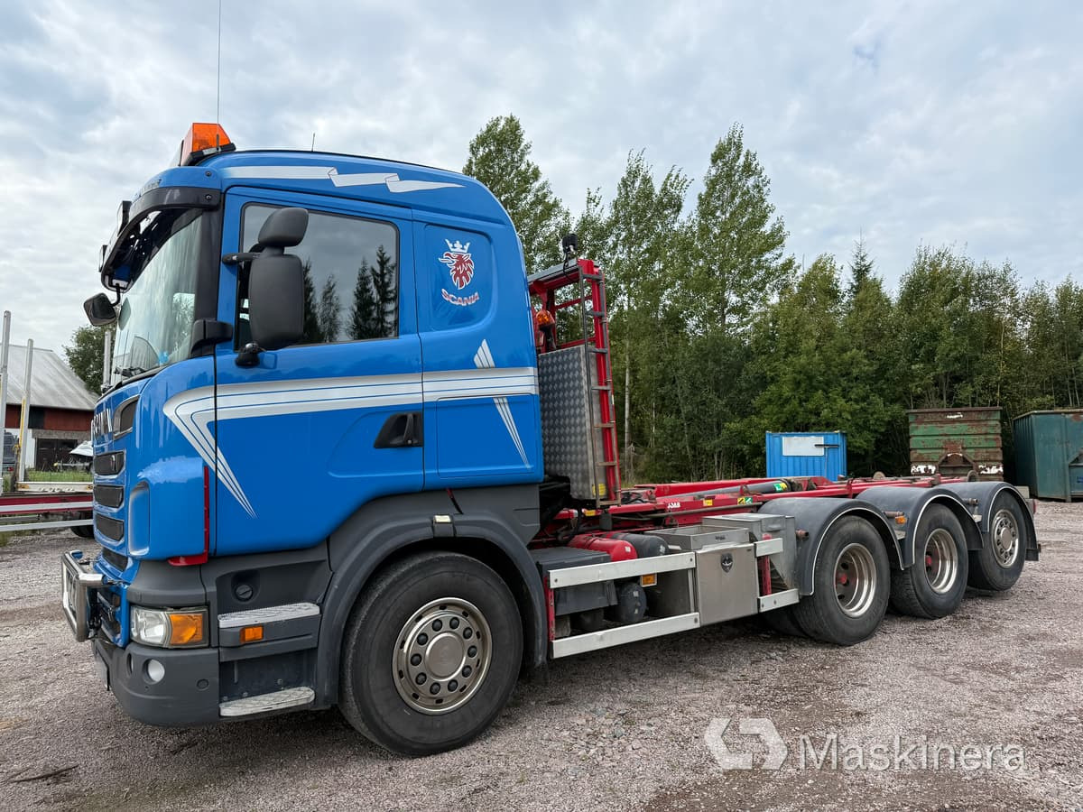Lastväxlare Scania R560 8x4 Tridem - Мултилифт с кука камион: снимка 2 Lastväxlare Scania R560 8x4 Tridem - Мултилифт с кука камион: снимка 2