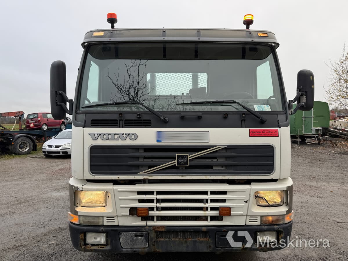 Lastväxlare Volvo FM12 6X2 - Мултилифт с кука камион: снимка 2 Lastväxlare Volvo FM12 6X2 - Мултилифт с кука камион: снимка 2