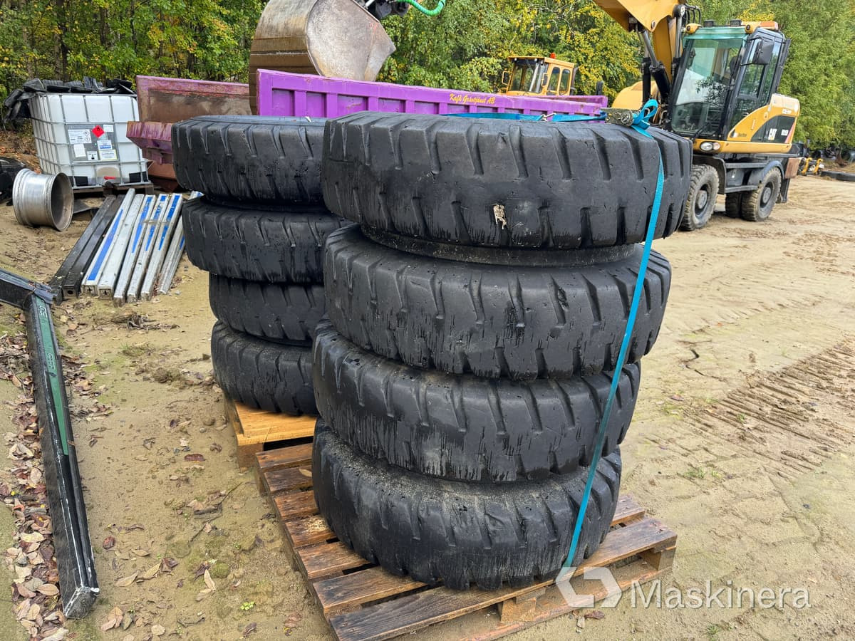 Nokian Armor Guard Kompletta hjul till hjulgrävare - Комплект колела за Строителна техника: снимка 4 Nokian Armor Guard Kompletta hjul till hjulgrävare - Комплект колела за Строителна техника: снимка 4