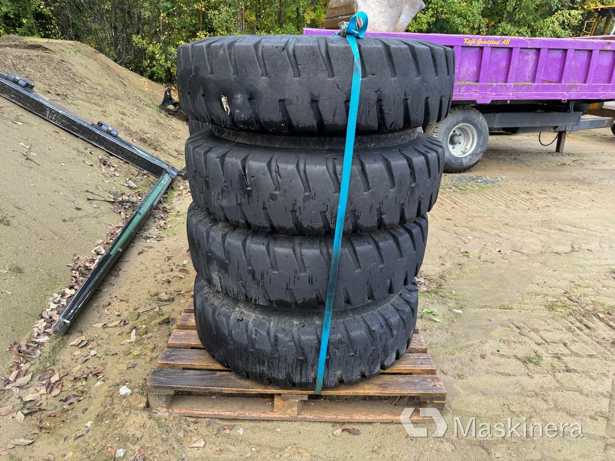 Nokian Armor Guard Kompletta hjul till hjulgrävare - Комплект колела за Строителна техника: снимка 5 Nokian Armor Guard Kompletta hjul till hjulgrävare - Комплект колела за Строителна техника: снимка 5