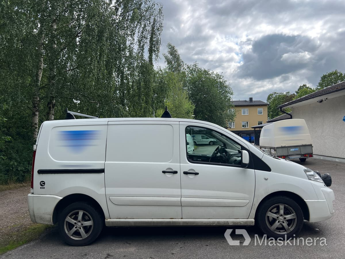 Peugeot Expert Skåpbil Peugeot Expert - Товарен бус: снимка 4 Peugeot Expert Skåpbil Peugeot Expert - Товарен бус: снимка 4