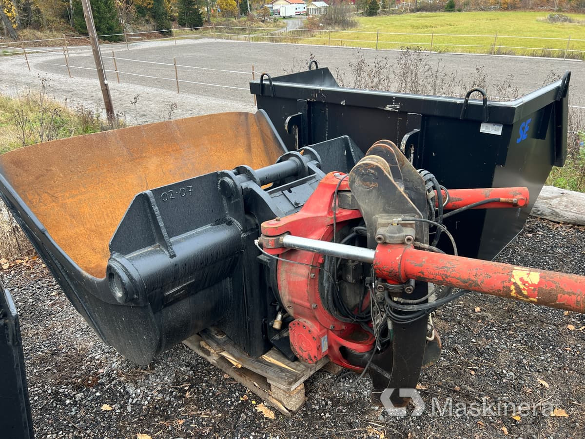 Planerskopa ABT med Rototilt RT80 - Кофа за багер: снимка 1 Planerskopa ABT med Rototilt RT80 - Кофа за багер: снимка 1