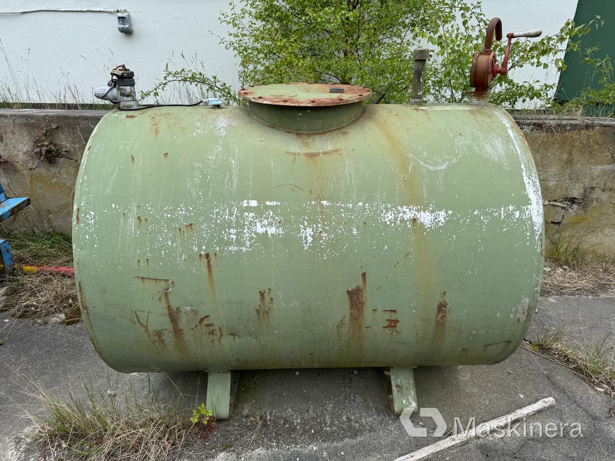 SCF Farmaraggregat Farmartank 1500 Liter - Цистерна: снимка 2 SCF Farmaraggregat Farmartank 1500 Liter - Цистерна: снимка 2