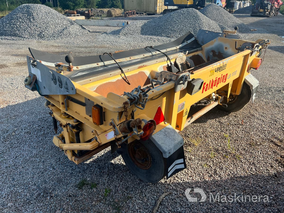 Sandspridare Falköping LB-1000BL - Машина за разпръскване на сол/ Пясък: снимка 3 Sandspridare Falköping LB-1000BL - Машина за разпръскване на сол/ Пясък: снимка 3