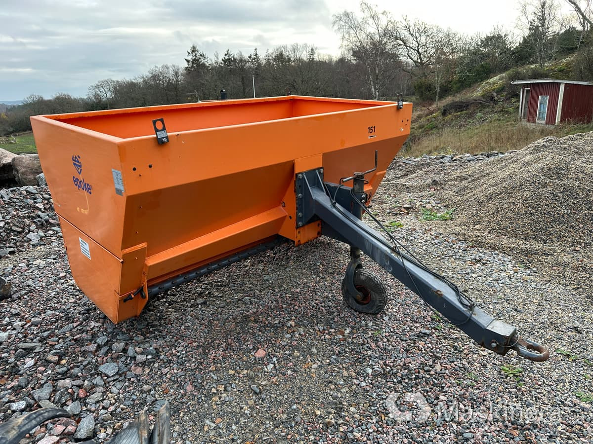 Sandspridare bogserbar Epoke SKE20 - Машина за разпръскване на сол/ Пясък: снимка 1 Sandspridare bogserbar Epoke SKE20 - Машина за разпръскване на сол/ Пясък: снимка 1