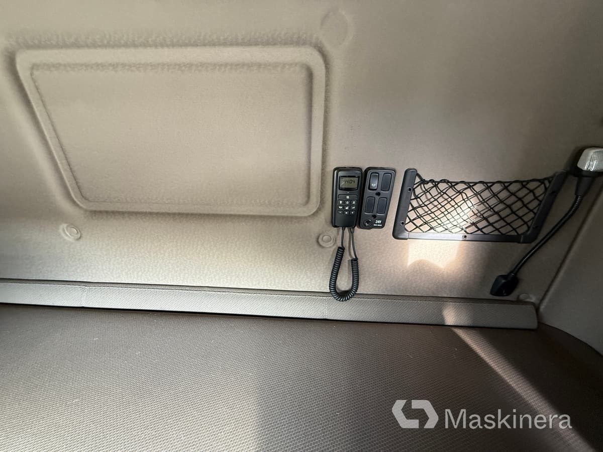 Камион фургон Scania R410LB 6X2*4MNB Skåpbil Scania R410LB: снимка 36 Камион фургон Scania R410LB 6X2*4MNB Skåpbil Scania R410LB: снимка 36