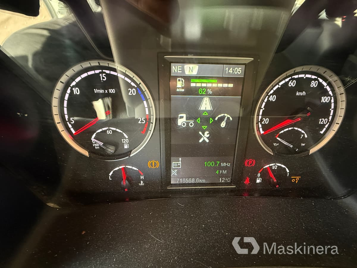 Камион фургон Scania R410LB 6X2*4MNB Skåpbil Scania R410LB: снимка 37 Камион фургон Scania R410LB 6X2*4MNB Skåpbil Scania R410LB: снимка 37