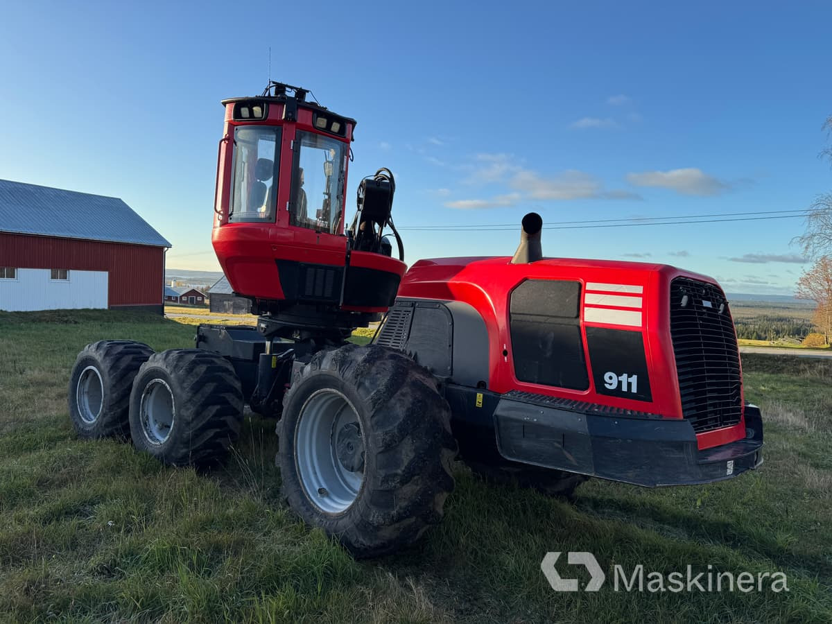 Skördare Komatsu XH 911 CX-6 - Харвестер: снимка 3 Skördare Komatsu XH 911 CX-6 - Харвестер: снимка 3