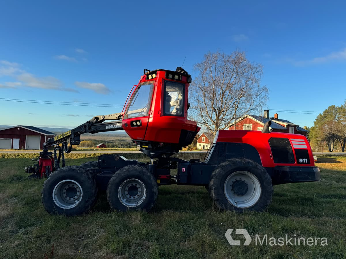 Skördare Komatsu XH 911 CX-6 - Харвестер: снимка 2 Skördare Komatsu XH 911 CX-6 - Харвестер: снимка 2