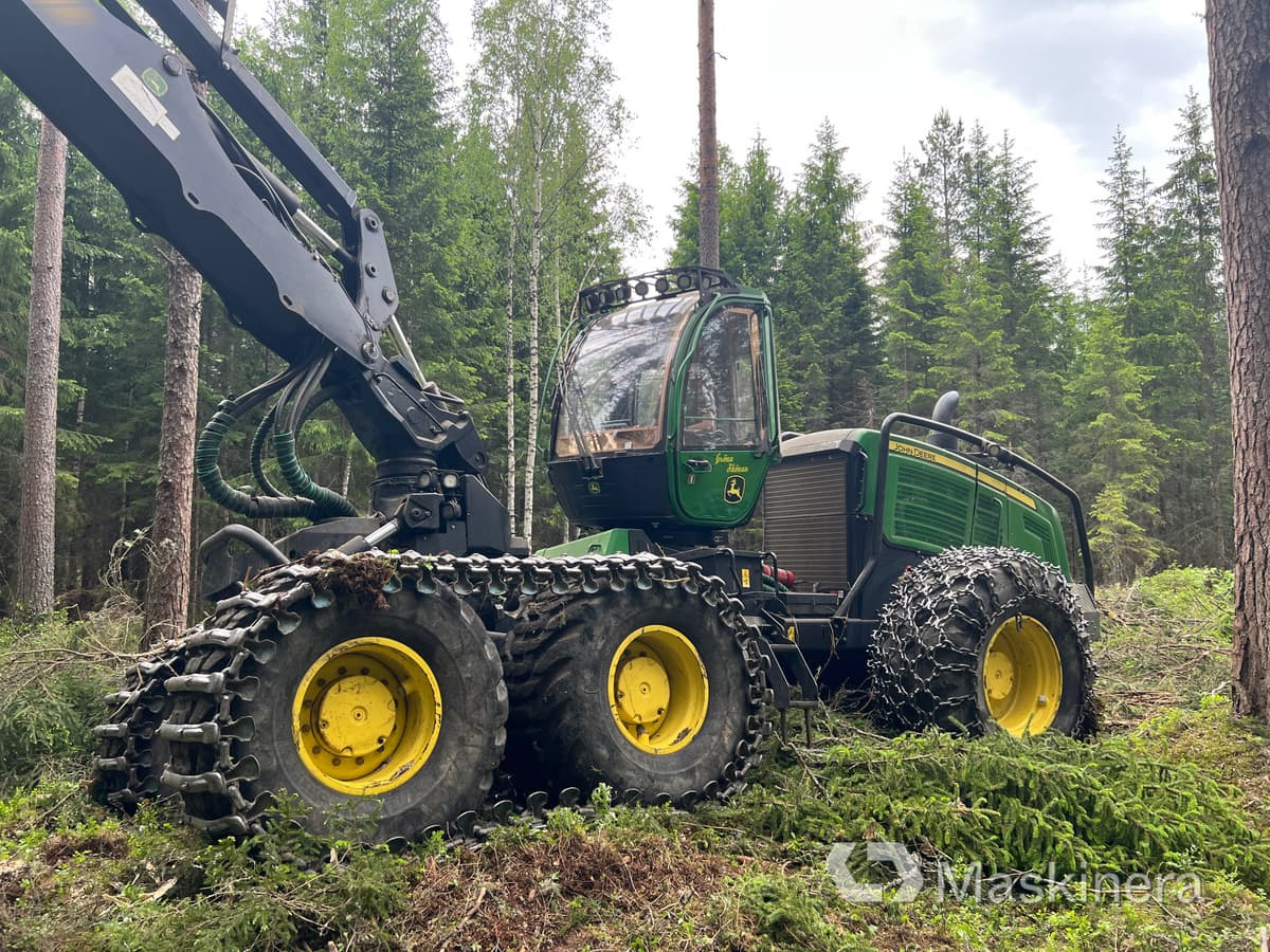 Skördare John Deere 1470G - Харвестер: снимка 1 Skördare John Deere 1470G - Харвестер: снимка 1