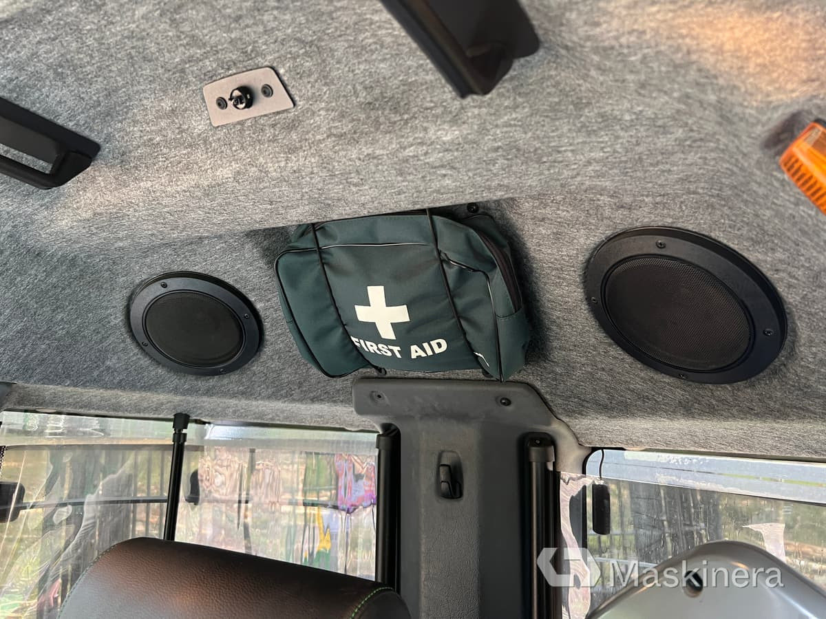 Форвардер Skotare John Deere 1910G: снимка 28 Форвардер Skotare John Deere 1910G: снимка 28