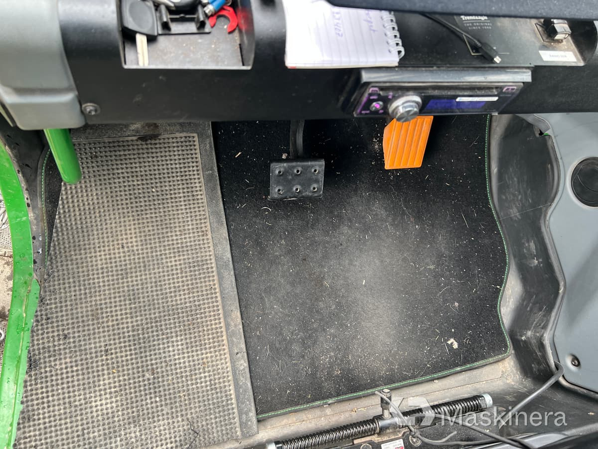 Форвардер Skotare John Deere 1910G: снимка 29 Форвардер Skotare John Deere 1910G: снимка 29