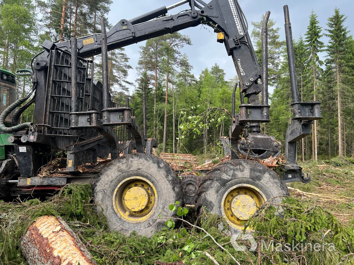 Форвардер Skotare John Deere 1910G: снимка 12 Форвардер Skotare John Deere 1910G: снимка 12