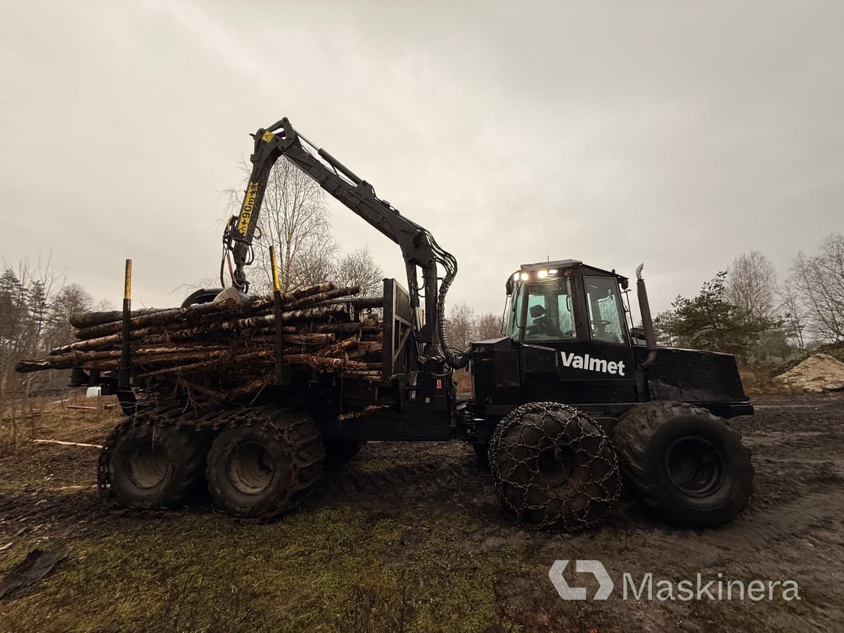 Skotare Valmet 890.1 - Форвардер: снимка 4 Skotare Valmet 890.1 - Форвардер: снимка 4