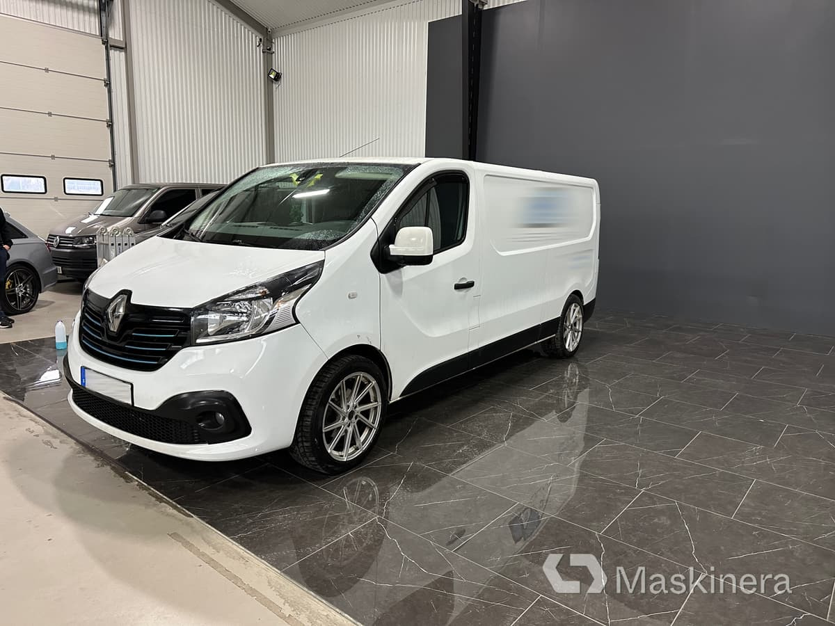 Spolbil Renault Trafic med högtrycksaggregat - Малък ван: снимка 3 Spolbil Renault Trafic med högtrycksaggregat - Малък ван: снимка 3