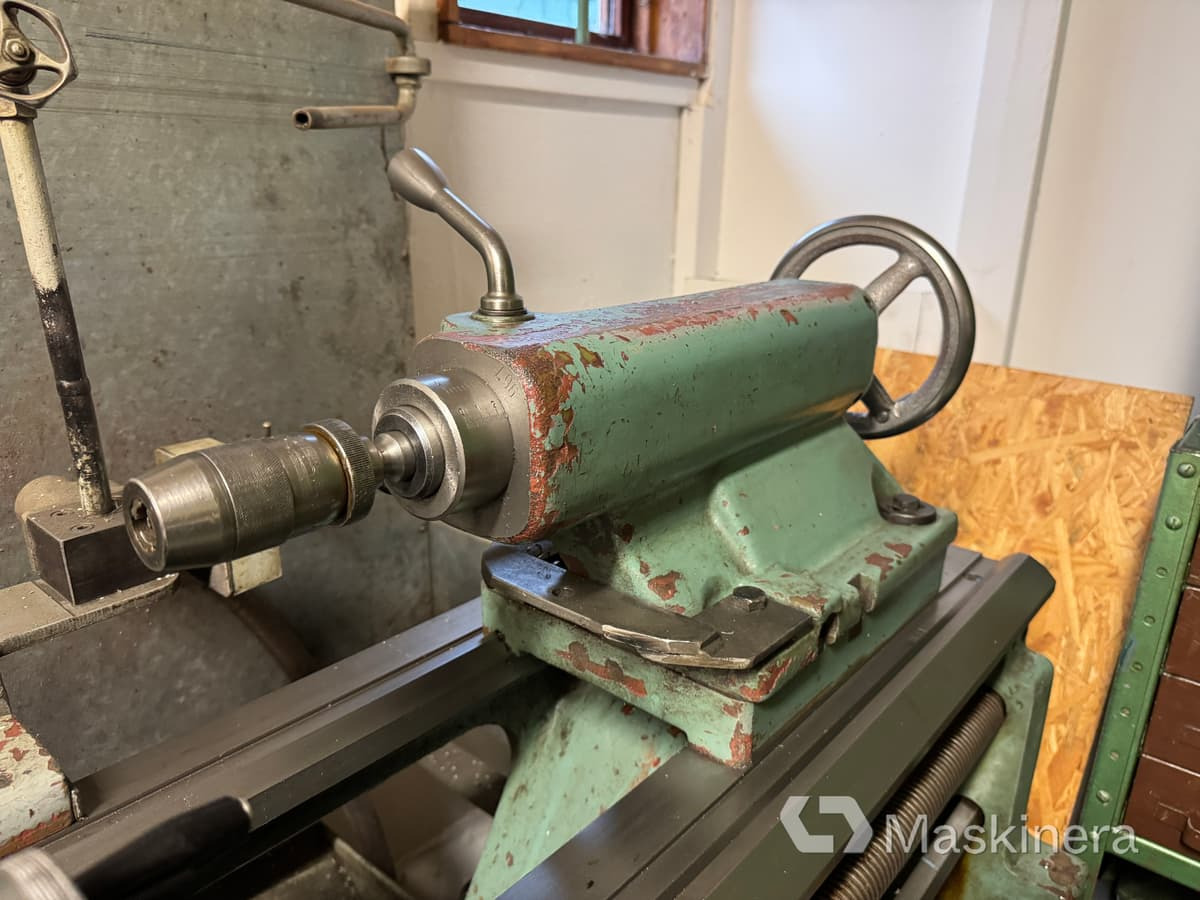 Svarv Tos Trencin SN 40 B med tillbehör - Струг за метал: снимка 5 Svarv Tos Trencin SN 40 B med tillbehör - Струг за метал: снимка 5