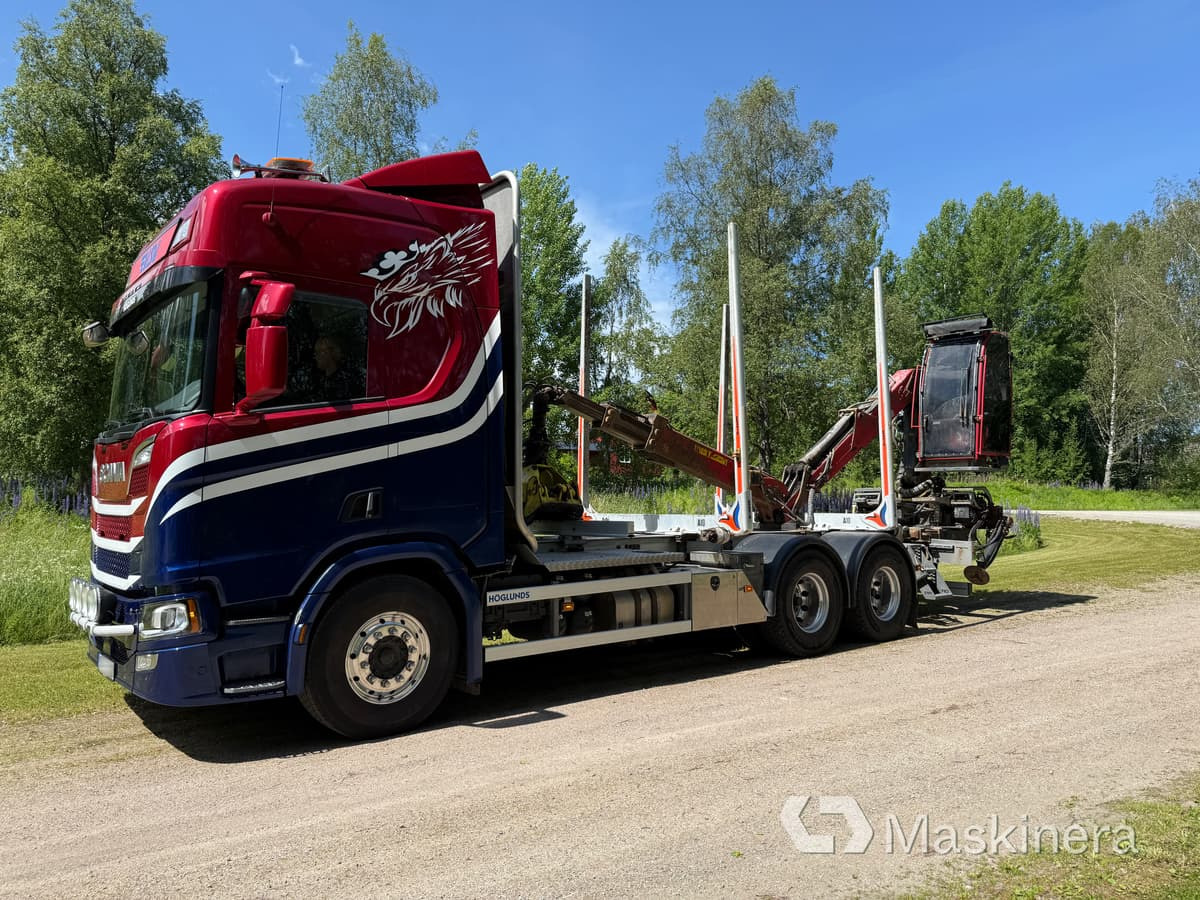 Timmerbil Scania R650B 6x4 NB med kran - Камион за дърва, Камион с кран: снимка 2 Timmerbil Scania R650B 6x4 NB med kran - Камион за дърва, Камион с кран: снимка 2