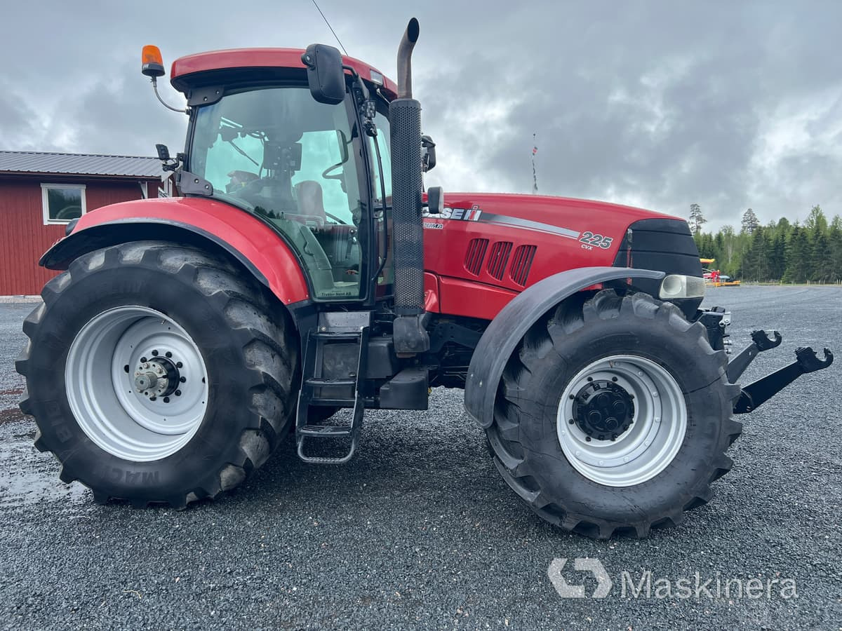 Traktor Case IH Puma 225 CVX - Трактор: снимка 4 Traktor Case IH Puma 225 CVX - Трактор: снимка 4