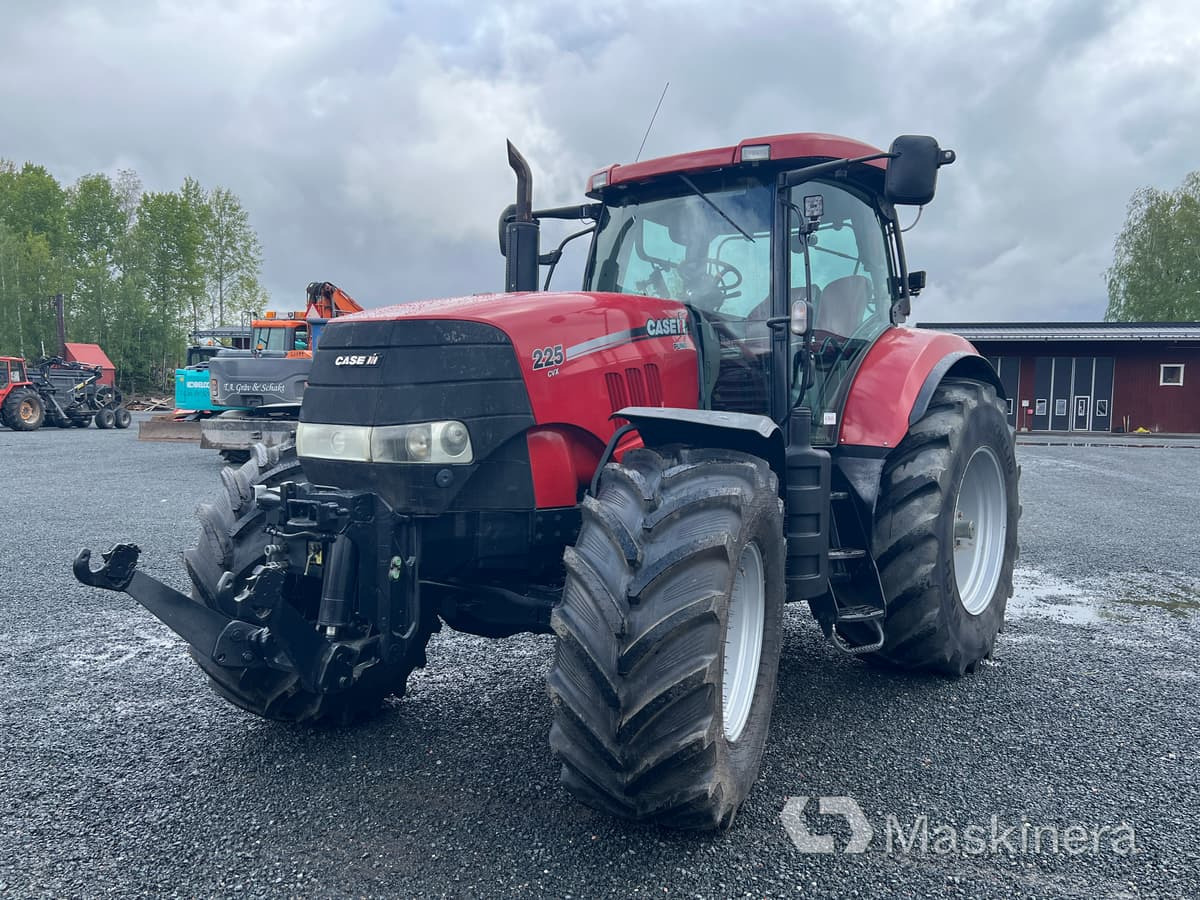 Traktor Case IH Puma 225 CVX - Трактор: снимка 1 Traktor Case IH Puma 225 CVX - Трактор: снимка 1