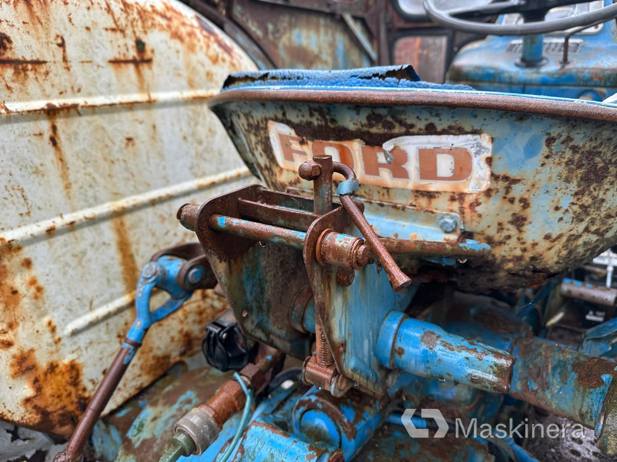 Трактор Traktor Ford Major 4000: снимка 38
