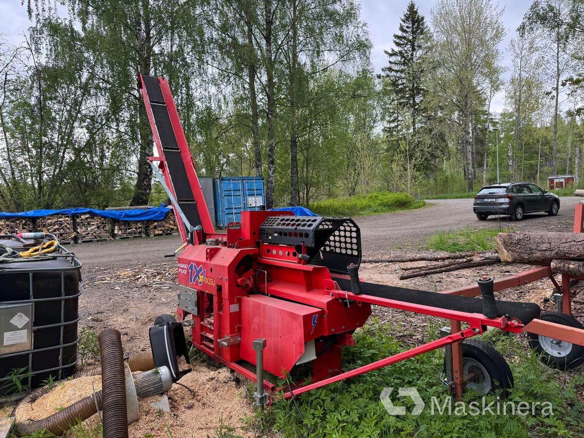 Vedmaskin Hakki Pilke 1X37 med stockbord - Цепачка за дърва: снимка 4 Vedmaskin Hakki Pilke 1X37 med stockbord - Цепачка за дърва: снимка 4