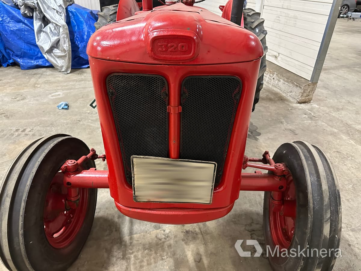 Трактор Veterantraktor Volvo BM 320: снимка 19