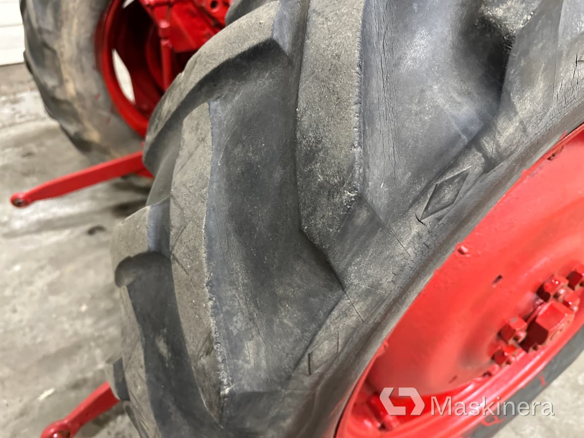 Трактор Veterantraktor Volvo BM 320: снимка 36