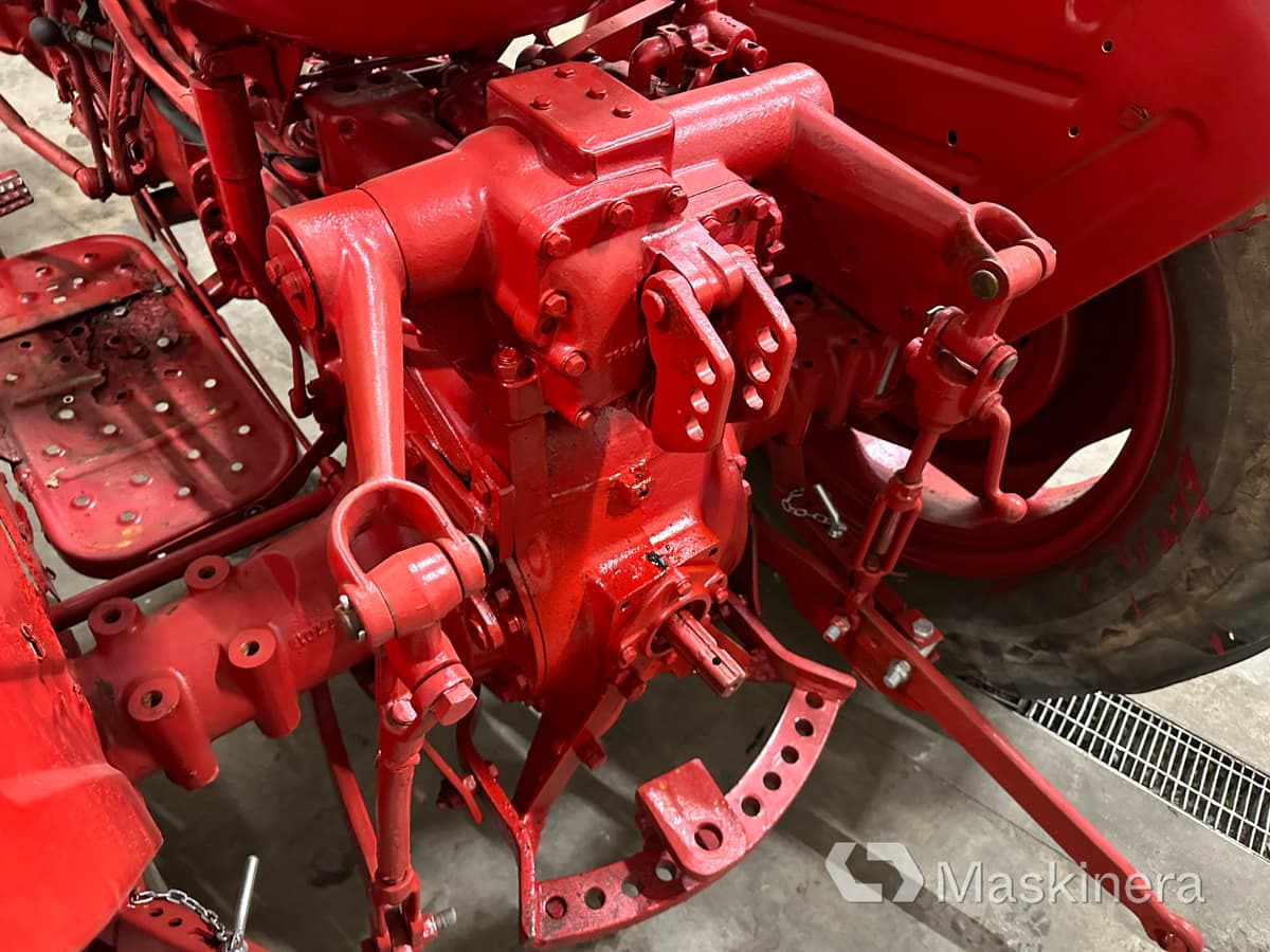 Трактор Veterantraktor Volvo BM 320: снимка 30