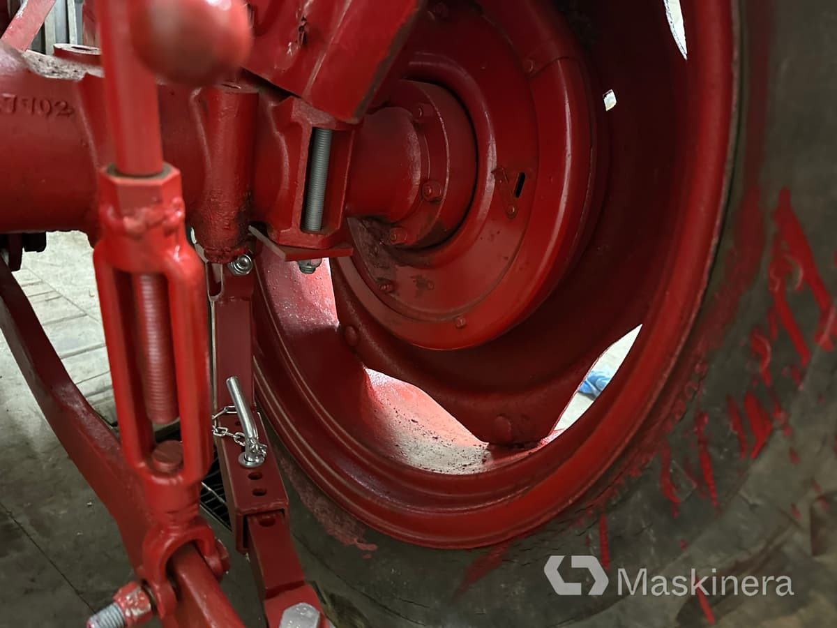 Трактор Veterantraktor Volvo BM 320: снимка 33