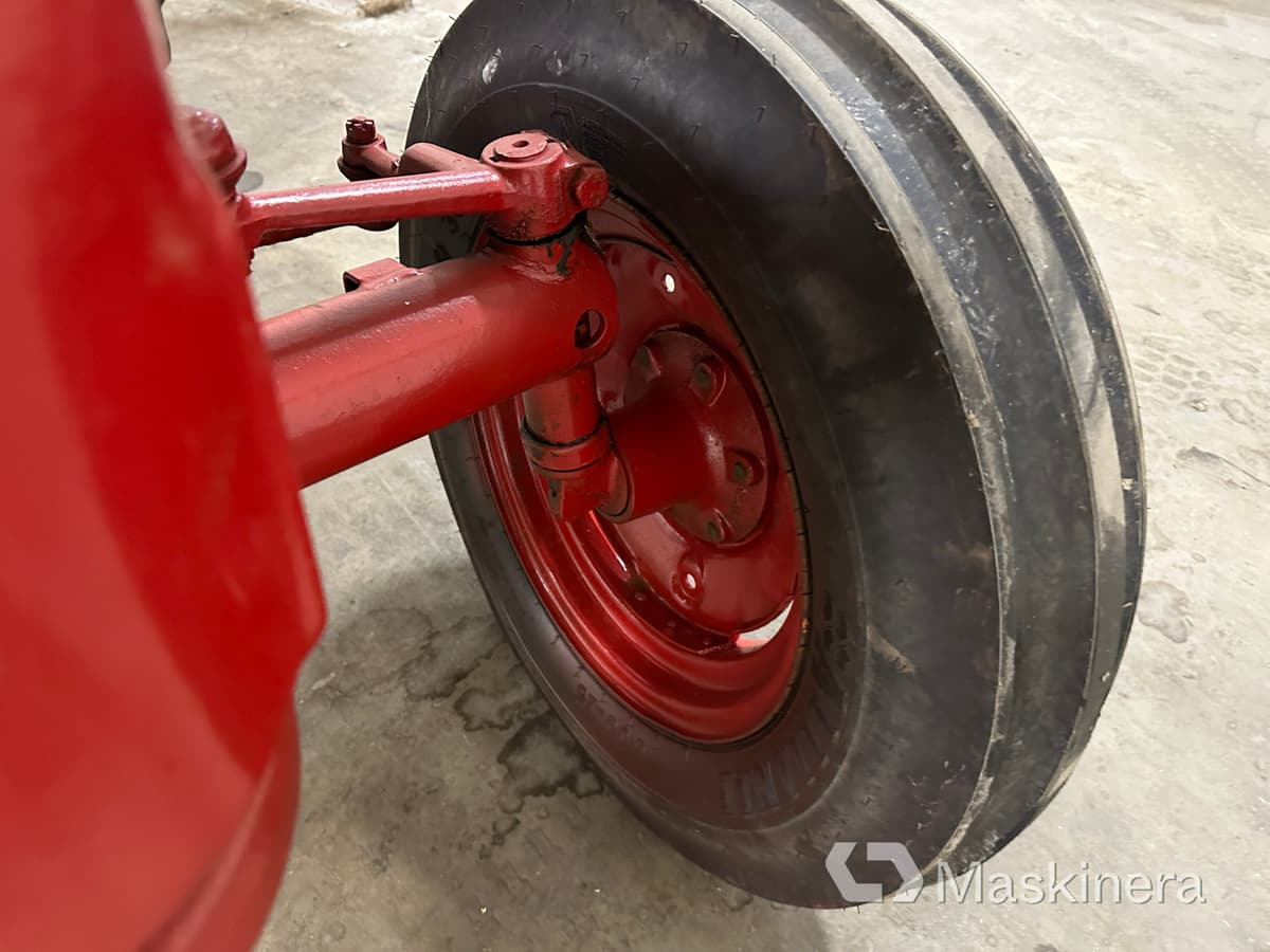 Трактор Veterantraktor Volvo BM 320: снимка 13