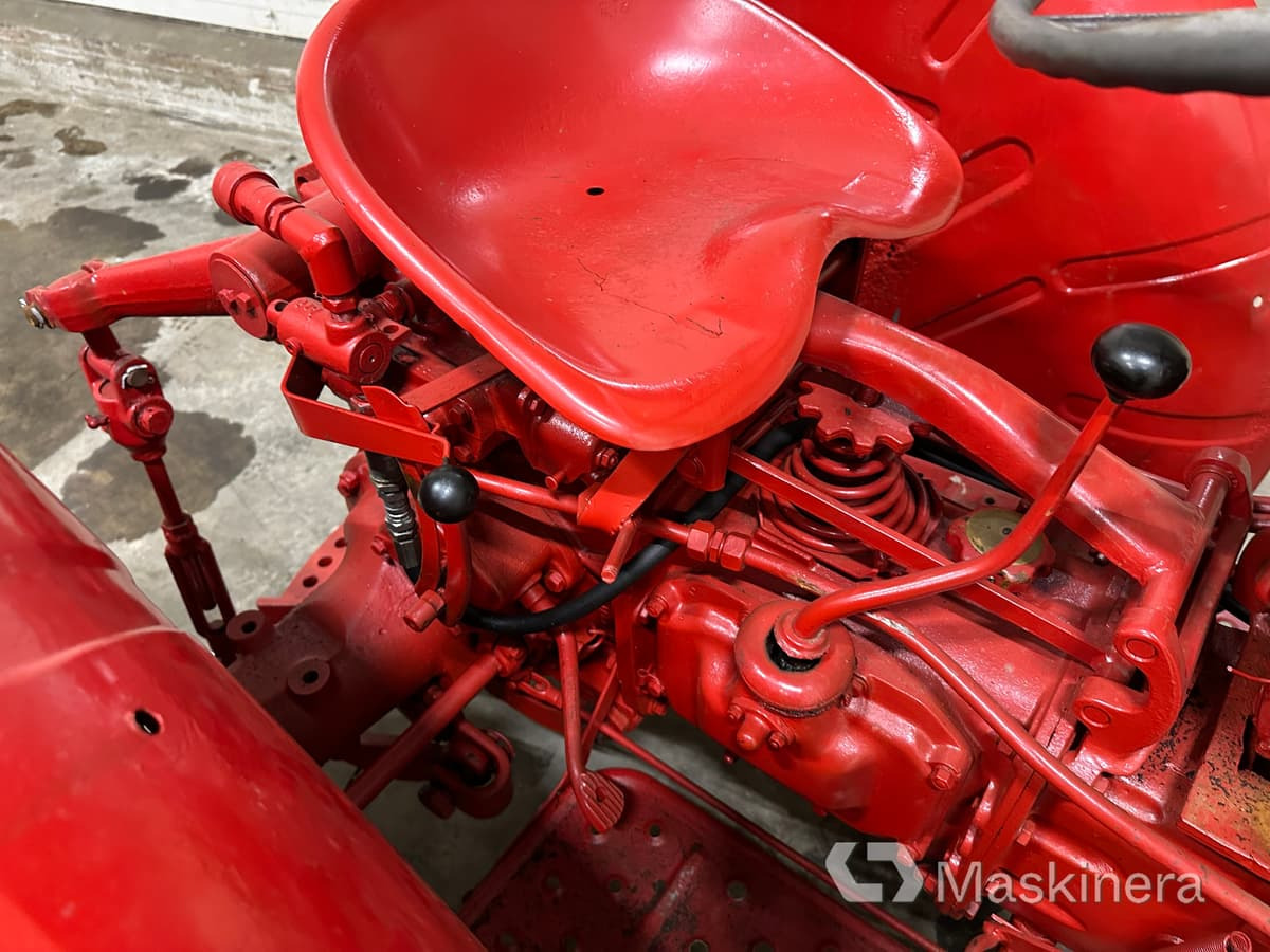 Трактор Veterantraktor Volvo BM 320: снимка 42