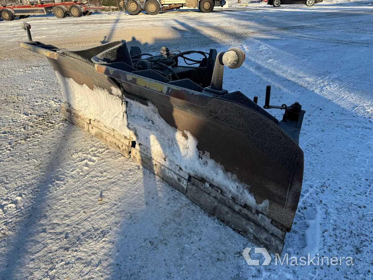 Vikplog Kils maskin T-603 stora BM - Гребло за сняг: снимка 1 Vikplog Kils maskin T-603 stora BM - Гребло за сняг: снимка 1