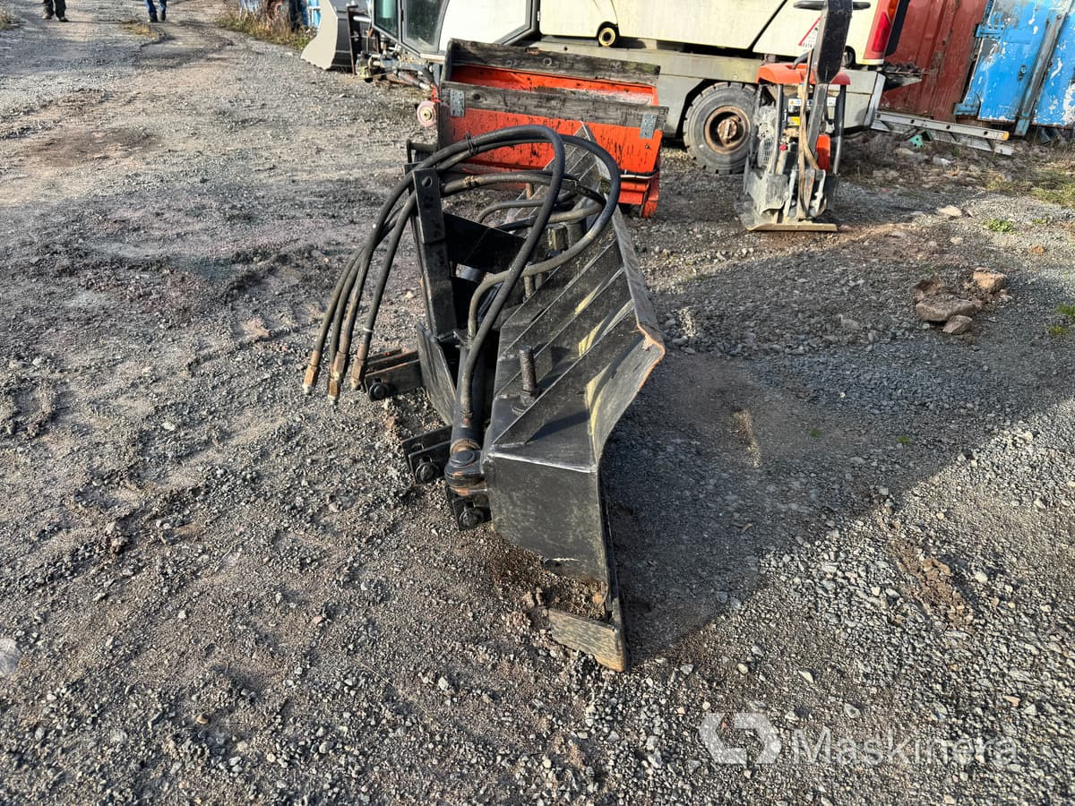 Vikplog / Snöblad 3-punktsfäste - Гребло за сняг: снимка 4 Vikplog / Snöblad 3-punktsfäste - Гребло за сняг: снимка 4