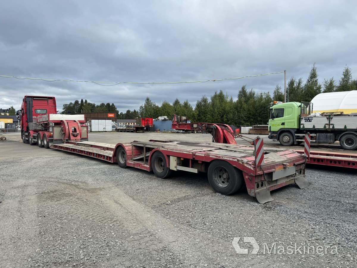 Volvo FH16 750 HP 8*4, Trailerteknik T3-66-KNOUT-S, Vang Athls 11111 Tungdragare Volvo FH16 750 med två maskintrailers - Влекач, Автовоз полуремарке: снимка 3 Volvo FH16 750 HP 8*4, Trailerteknik T3-66-KNOUT-S, Vang Athls 11111 Tungdragare Volvo FH16 750 med två maskintrailers - Влекач, Автовоз полуремарке: снимка 3