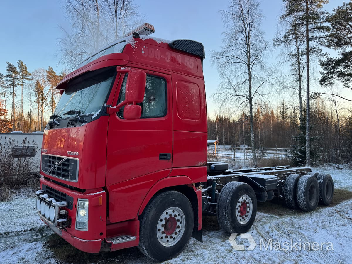 Volvo FH-520 6*4 Lastbil Volvo FH 520 6*4 chassi - Шаси кабина: снимка 1 Volvo FH-520 6*4 Lastbil Volvo FH 520 6*4 chassi - Шаси кабина: снимка 1