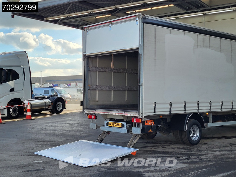 Iveco 60C18 3.0L Automaat Laadklep 180PK Schuifzeilen Zeilen Airco Cruise D'Hollandia Euro6 Schuifzeil Koffer Gesloten laadbak Airco Cruise - Брезентов бус: снимка 3 Iveco 60C18 3.0L Automaat Laadklep 180PK Schuifzeilen Zeilen Airco Cruise D'Hollandia Euro6 Schuifzeil Koffer Gesloten laadbak Airco Cruise - Брезентов бус: снимка 3