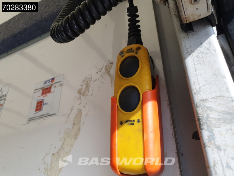 Лекотоварен автомобил фургон Iveco Daily 35C16 3.0L Laadklep Zijdeur Bakwagen Dubbellucht Airco Cruise Camera Euro6 Meubelbak Koffer 20m3 Airco Cruise control: снимка 10